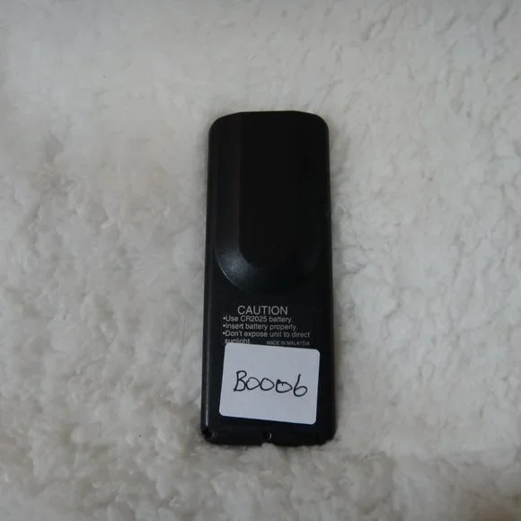 JVC RM-RK31Original JVC Car Audio Remote Control - Picture 4 of 4